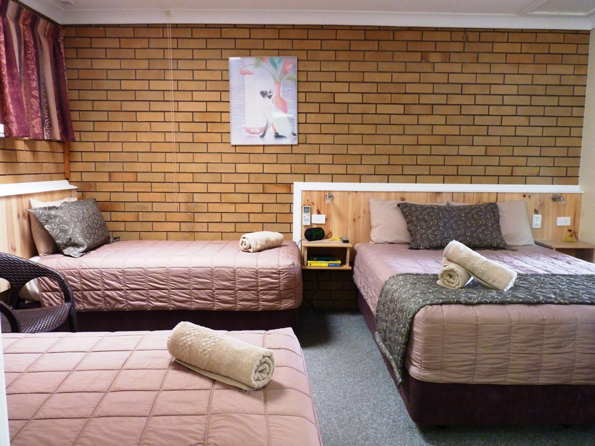 Winchester Motel Moree Bagian luar foto
