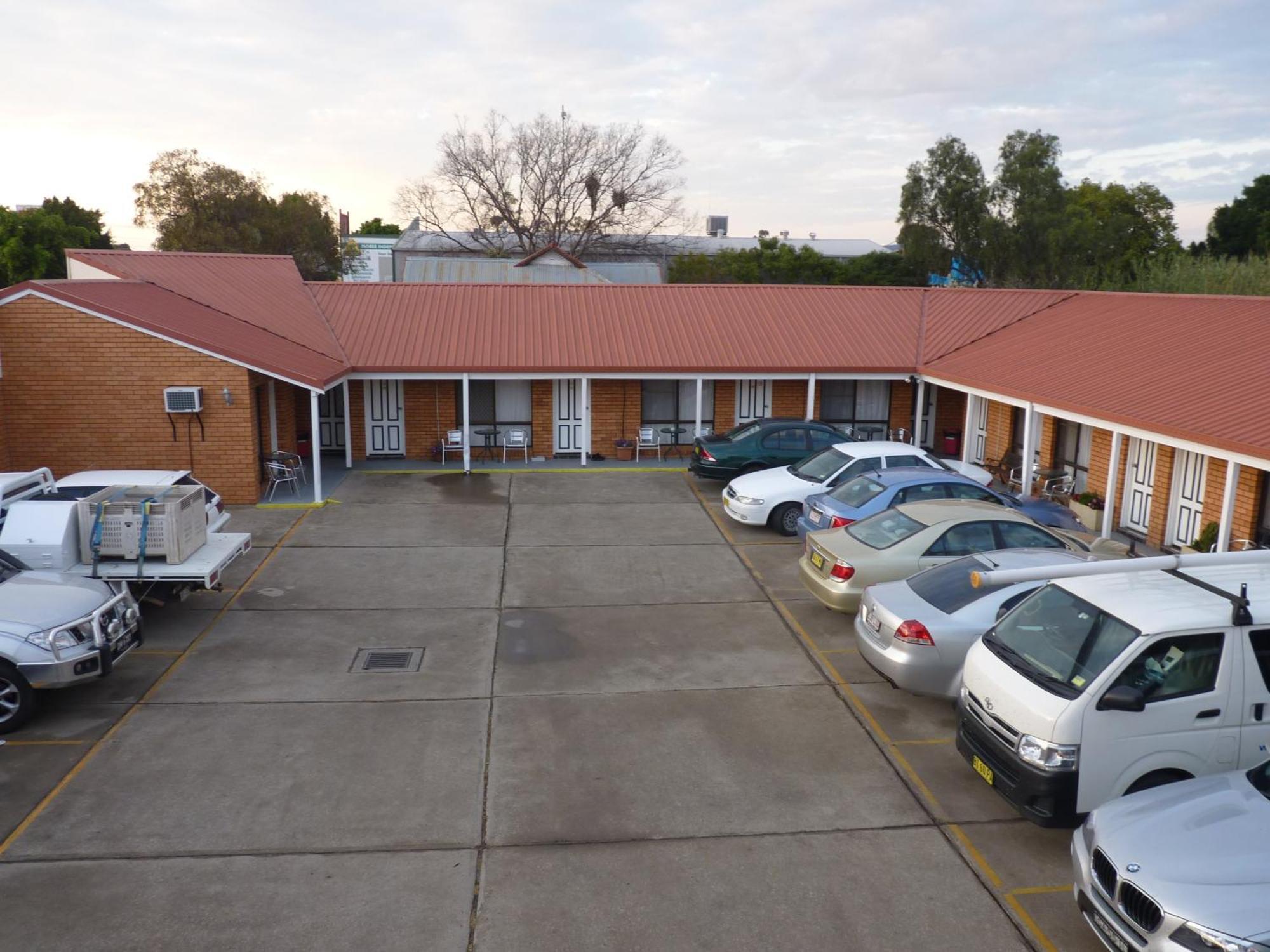 Winchester Motel Moree Bagian luar foto