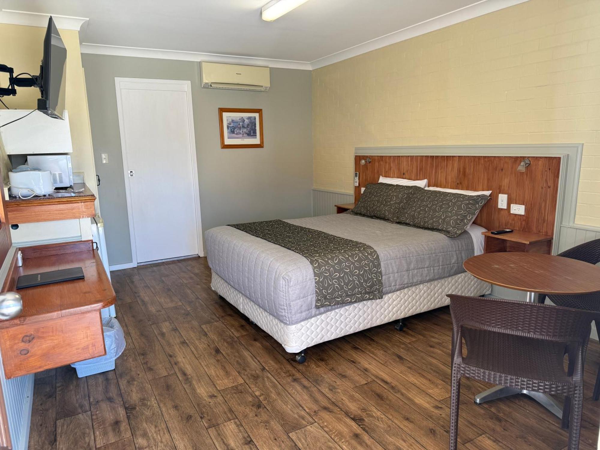 Winchester Motel Moree Bagian luar foto