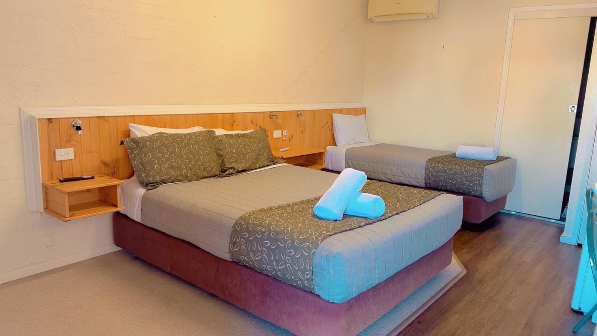 Winchester Motel Moree Bagian luar foto